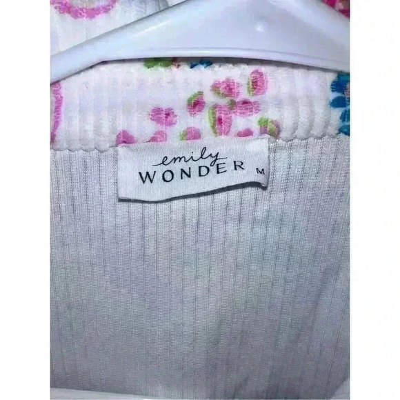 Emily Wonder Paisley Floral  Button Sz m Dopamine Collar Childhood Core - Picture 7 of 7